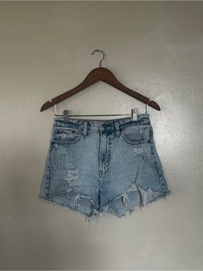 Abercrombie & Fitch Curve Love Mom Shorts High Rise Distressed Denim Size 27/4